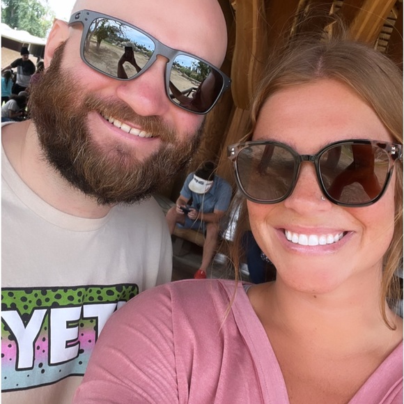 โจ๐๐ค Meet Your Posher, BRIELLE ๐ค๐โจ - Picture 3 of 6